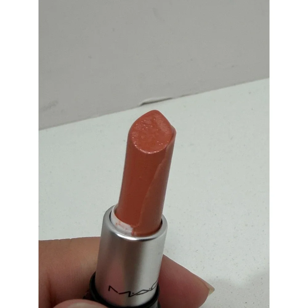 MAC Matte Lipstick Kinda Sexy Neutral Peachy Pink Nude A25 mini bullet size read